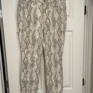 NYDJ size 8 skinny jean